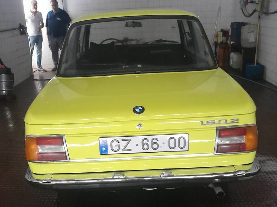 Bild 6/8 von BMW 1502 (1974)
