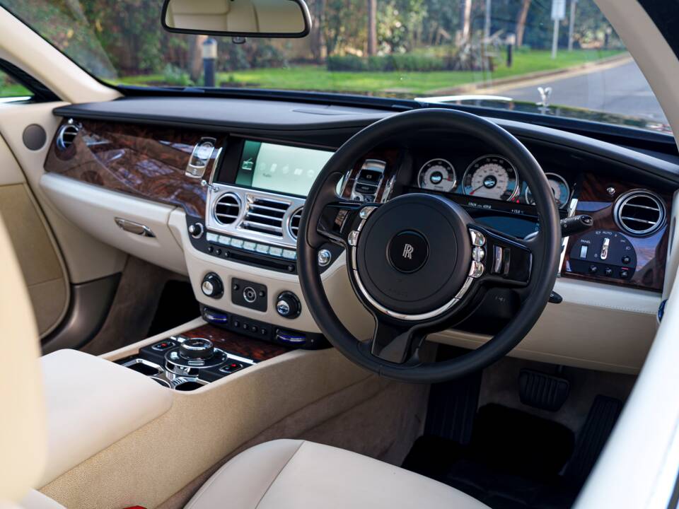 Immagine 13/26 di Rolls-Royce Wraith (2014)