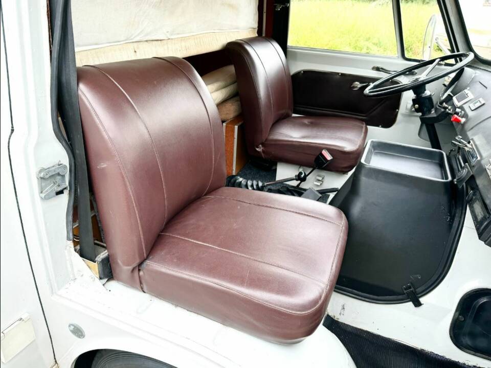 Bild 6/19 von Alfa Romeo A12 Camper (1975)