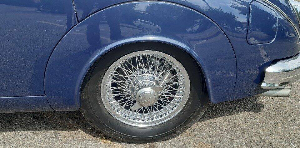 Image 19/49 of Jaguar Mk II 3.8 (1963)