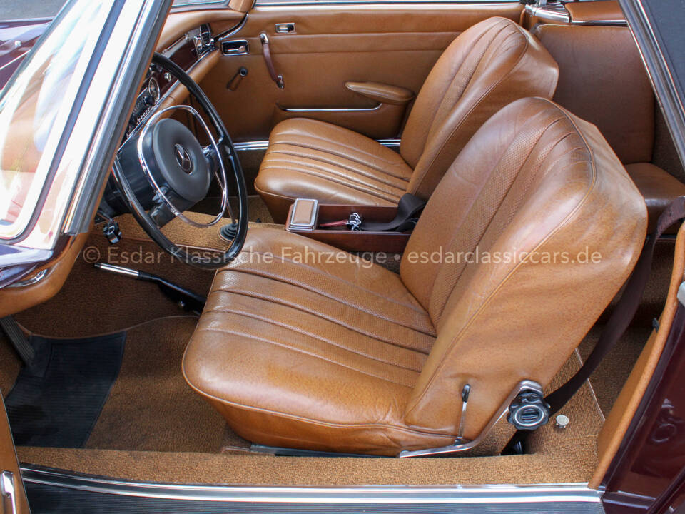 Imagen 6/33 de Mercedes-Benz 280 SL (1969)