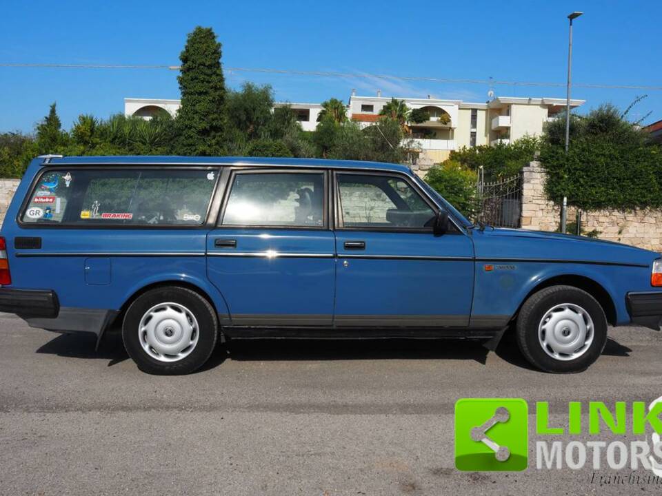 Immagine 3/10 di Volvo 240 Kombi (1988)