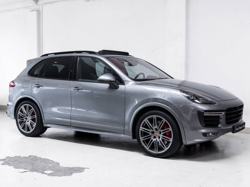 Bild 3/39 von Porsche Cayenne GTS (2016)