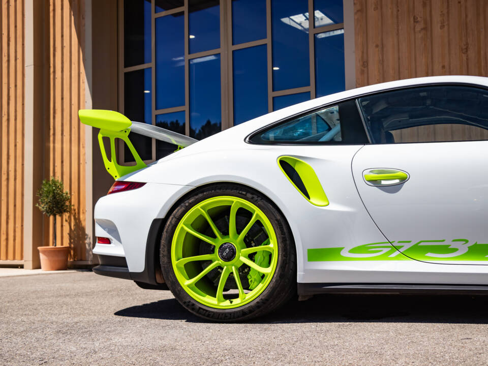 Image 21/50 of Porsche 911 GT3 RS (2016)