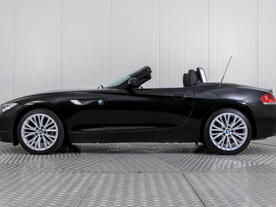 Image 22/50 of BMW Z4 sDrive23i (2010)