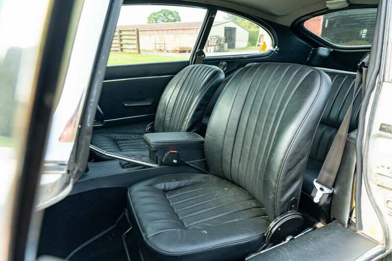 Afbeelding 21/50 van Jaguar E-Type V12 (2+2) (1973)