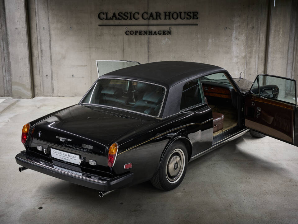 Image 92/99 of Rolls-Royce Corniche I (1979)