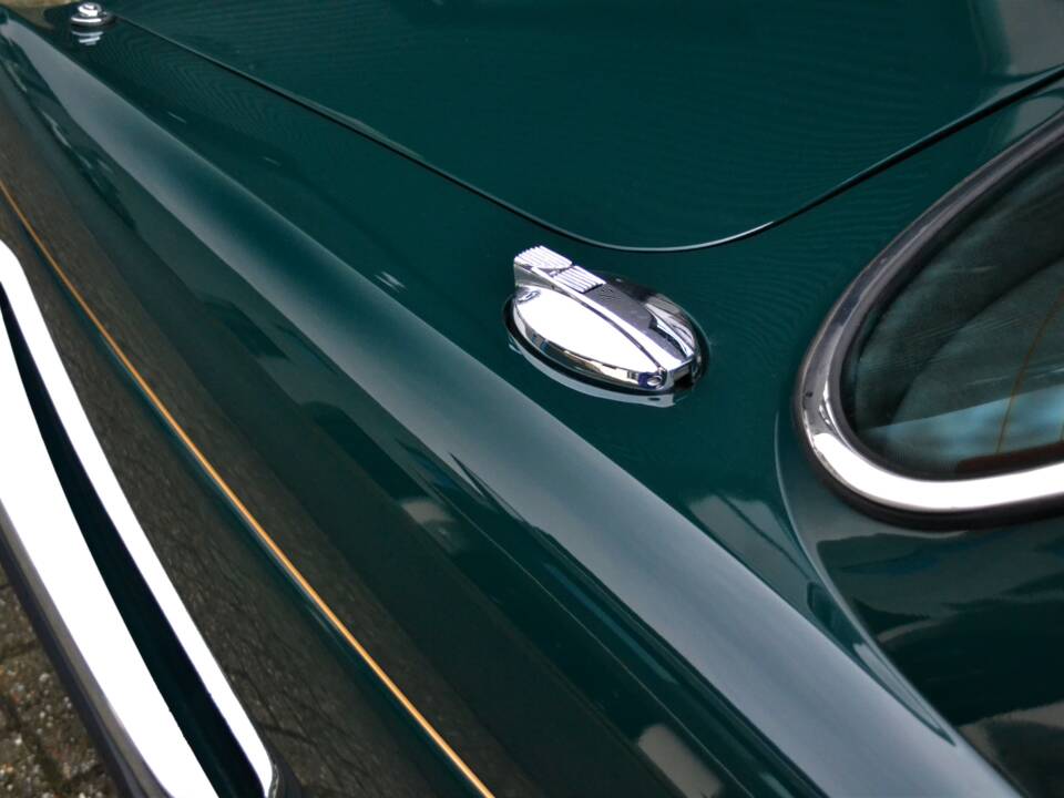 Image 10/29 de Jaguar XJ 12 (1992)