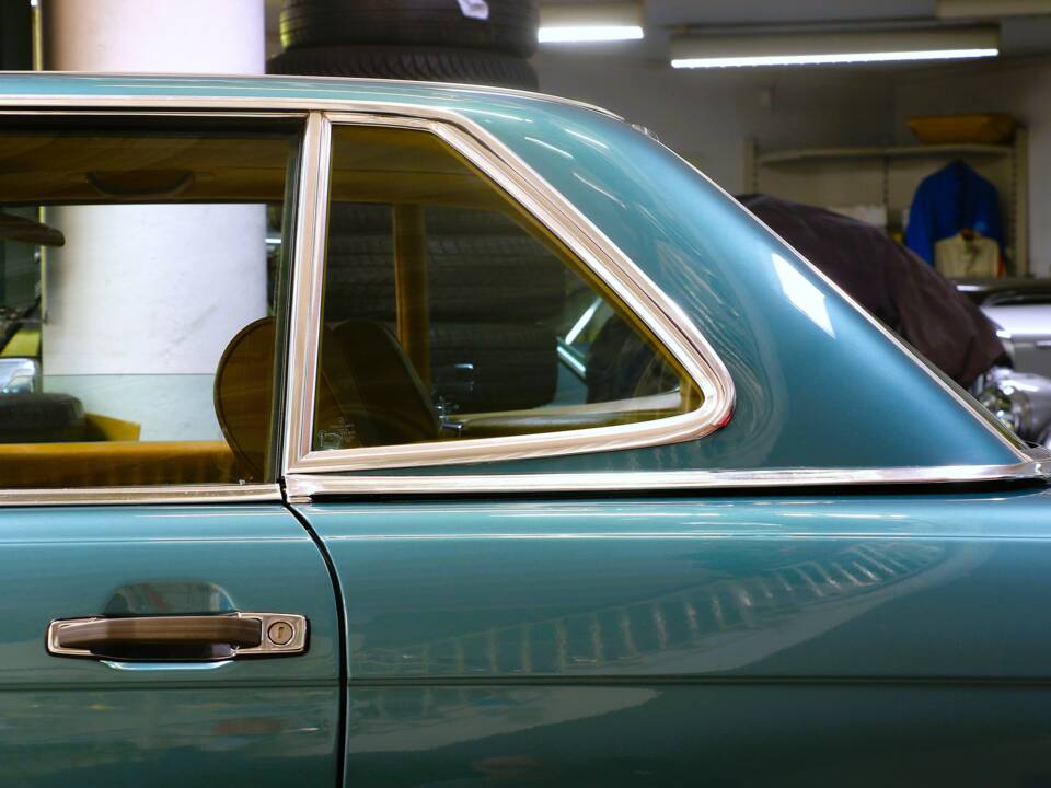 Image 10/25 of Mercedes-Benz 560 SL (1986)