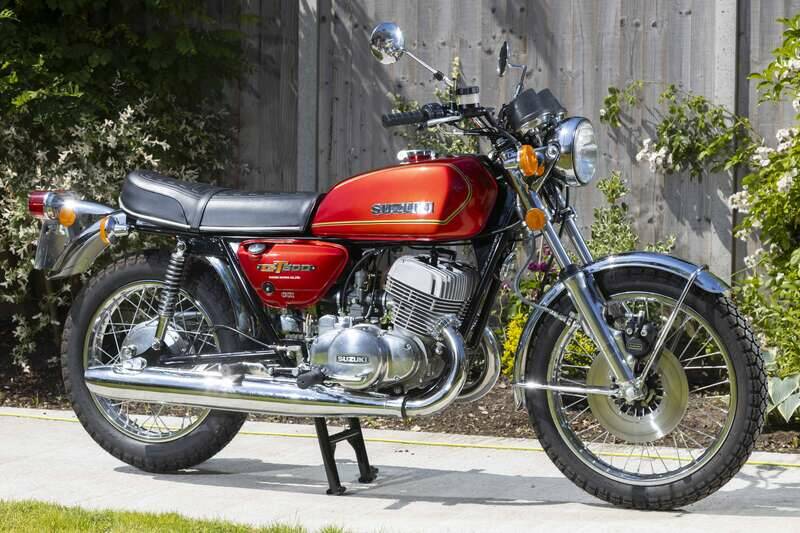 Immagine 6/33 di Suzuki GT 500 (1977)