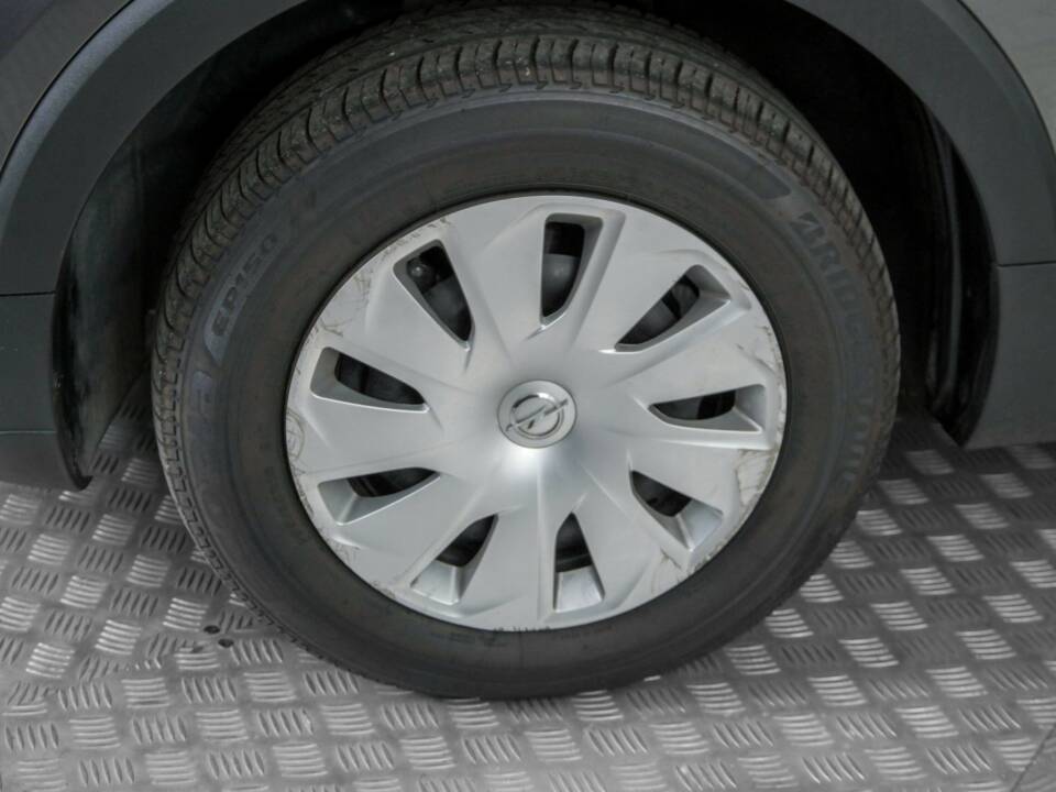 Image 23/50 de Opel Crossland X 1.2 Turbo (2020)