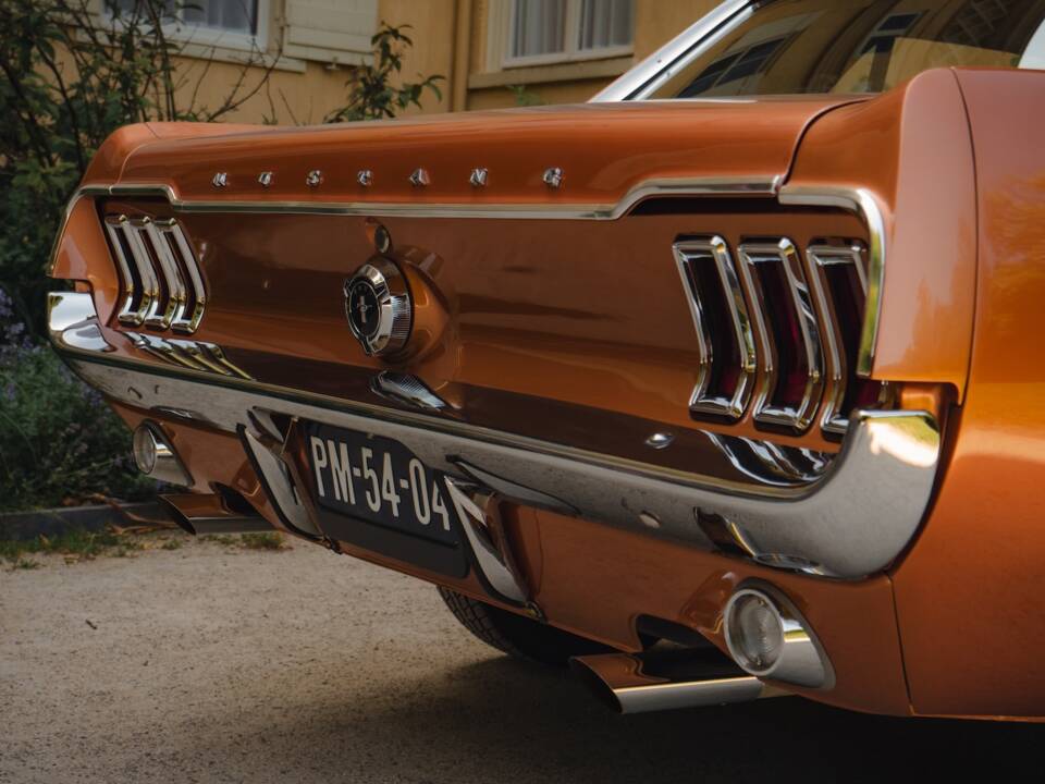 Image 18/81 of Ford Mustang 289 (1967)