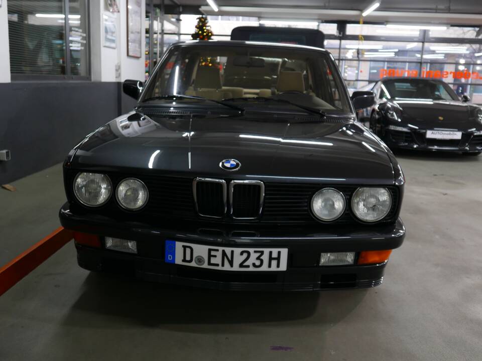 Afbeelding 8/8 van BMW M 535i (1987)