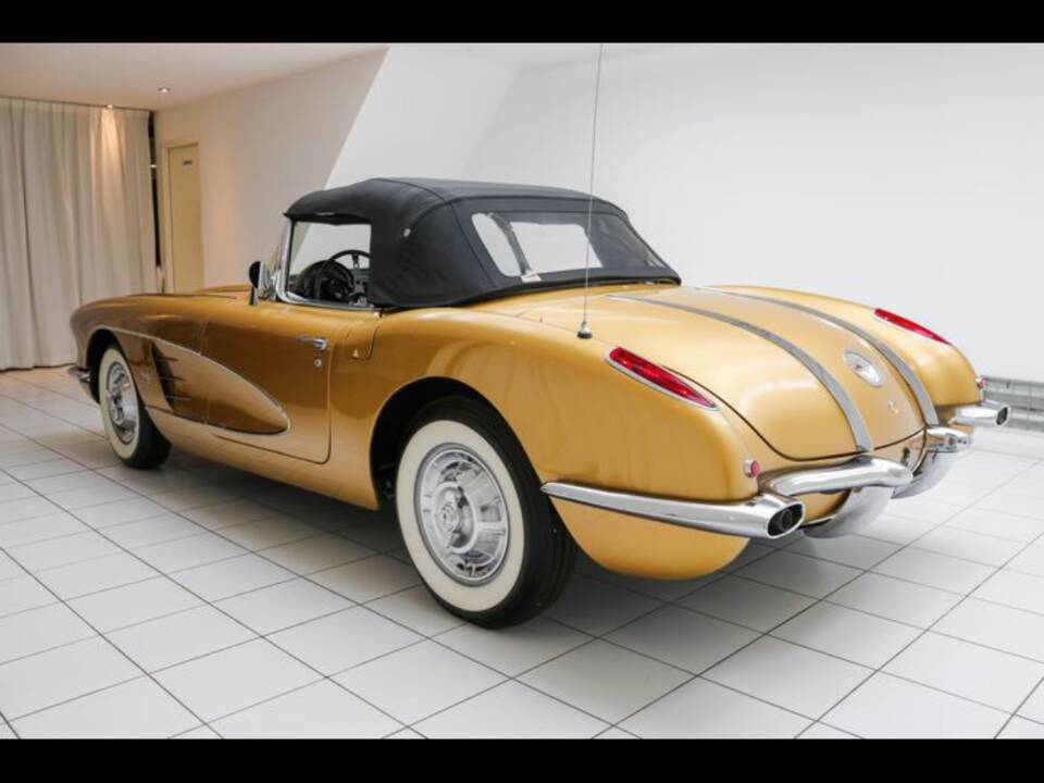 Image 80/100 of Chevrolet Corvette (1958)