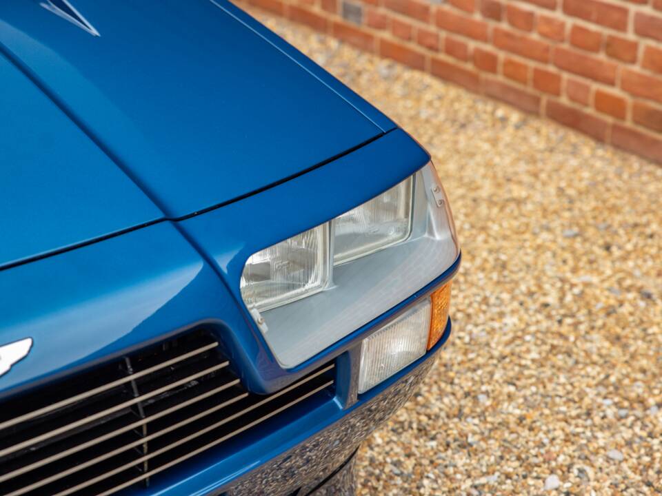 Image 17/82 de Aston Martin V8 Zagato Vantage X-Pack (1987)