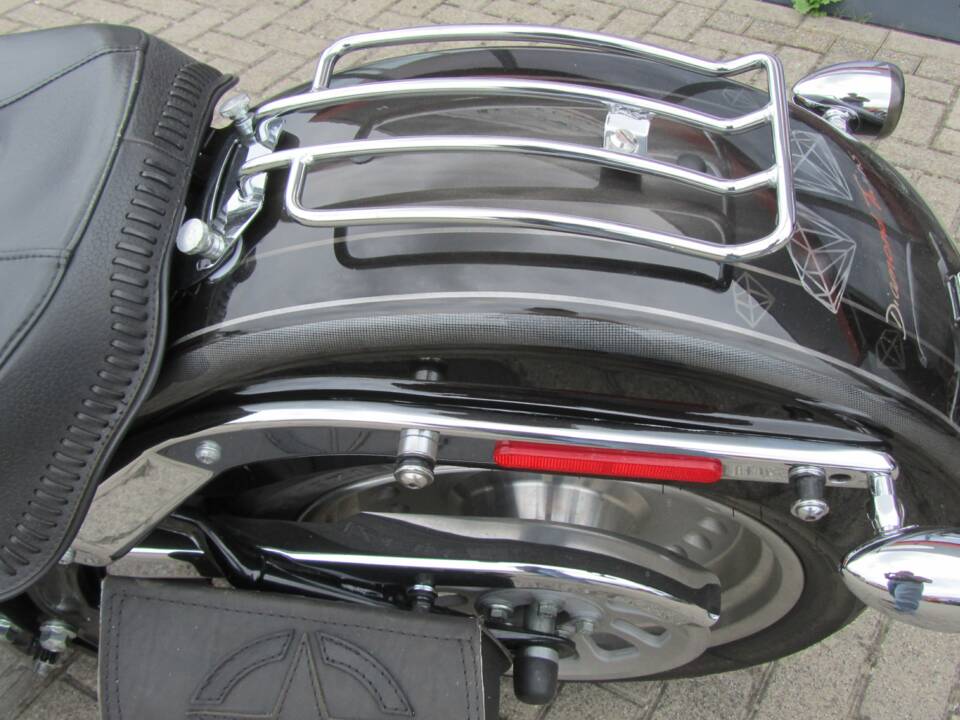 Image 7/20 of Harley-Davidson DUMMY (2007)