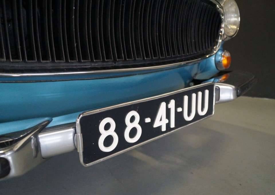 Image 17/38 de Volvo 1800 E (1971)