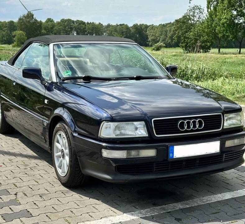 Imagen 3/7 de Audi Cabriolet 2.0 E (1997)