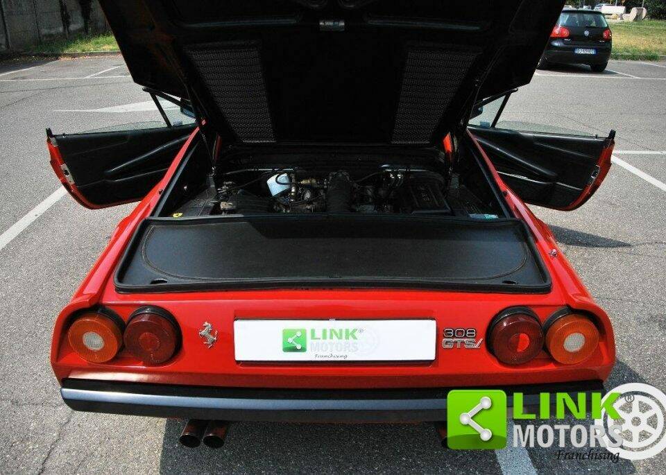 Bild 10/10 von Ferrari 308 GTSi (1981)