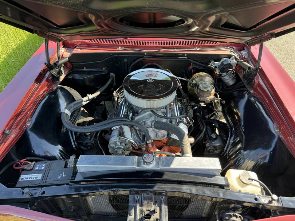 Image 17/20 of Chevrolet Impala Station Wagon (1965)