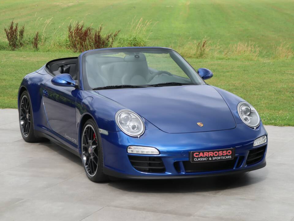 Bild 19/50 von Porsche 911 Carrera 4 GTS (2011)