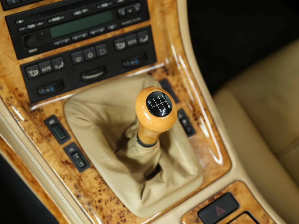 Bild 36/50 von BMW 850CSi (1994)