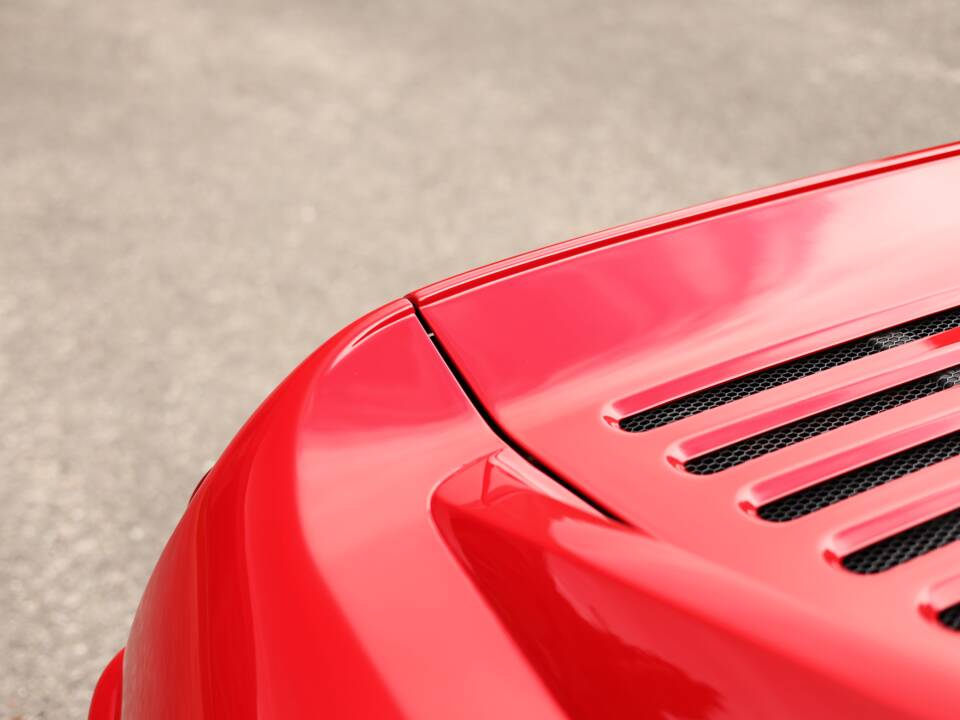 Image 77/93 of Ferrari F 355 Berlinetta (1997)