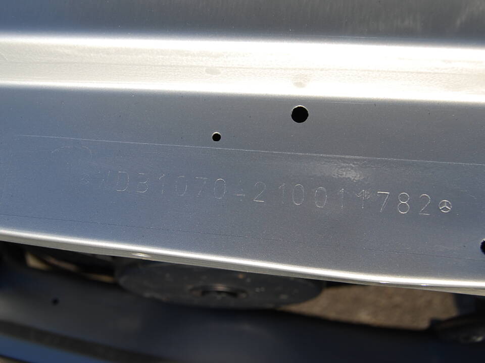 Image 52/87 of Mercedes-Benz 280 SL (1982)