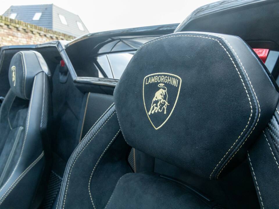 Bild 44/50 von Lamborghini Aventador LP 770-4 SVJ Roadster (2020)