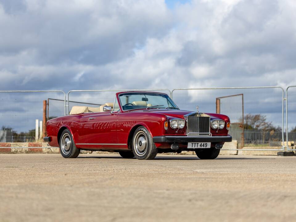 Afbeelding 36/50 van Rolls-Royce Corniche I (1982)