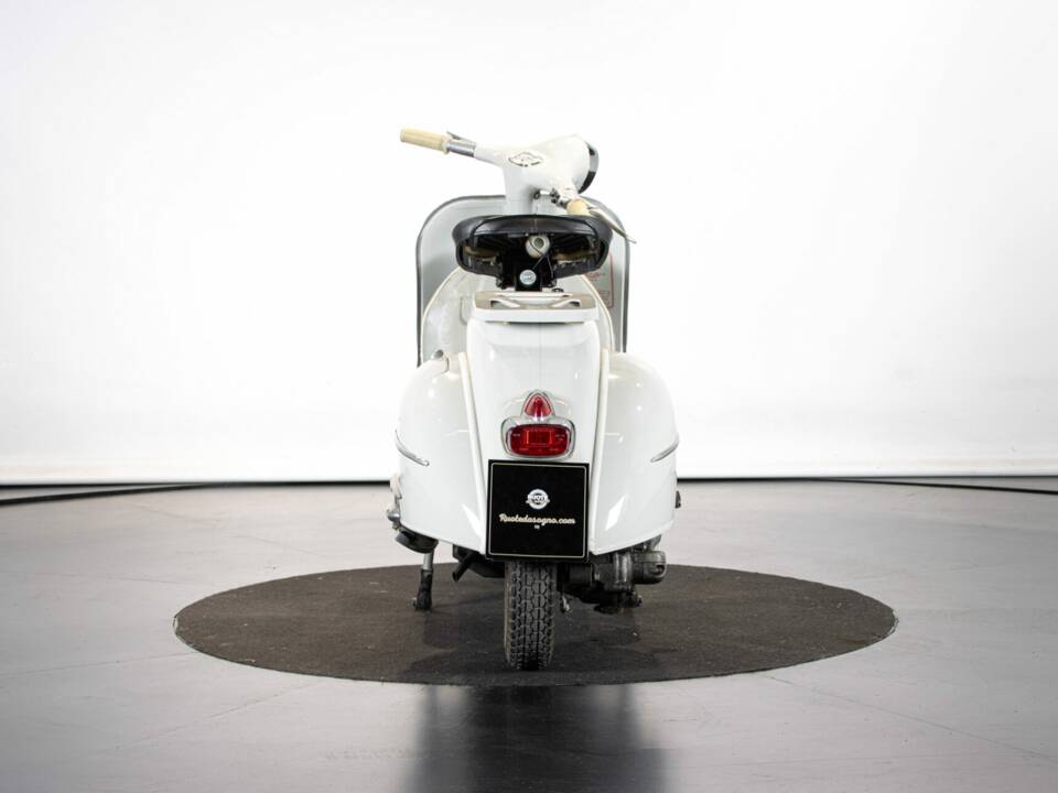 Immagine 3/50 di Piaggio Vespa 125 (1959)