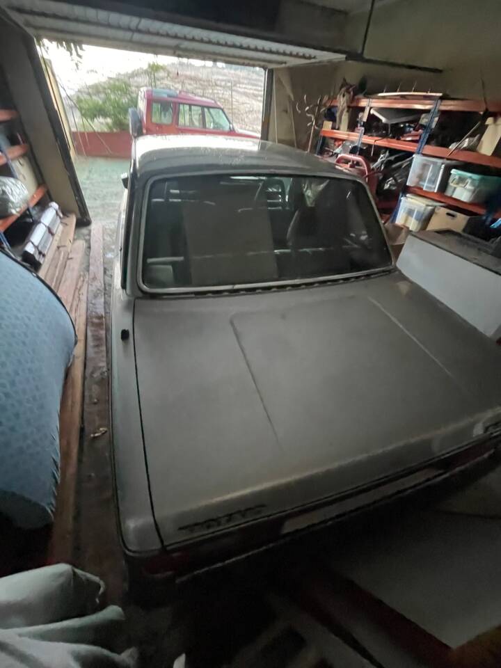 Image 4/9 de Volvo 264 (1982)