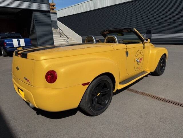 Bild 9/21 von Chevrolet SSR (2003)