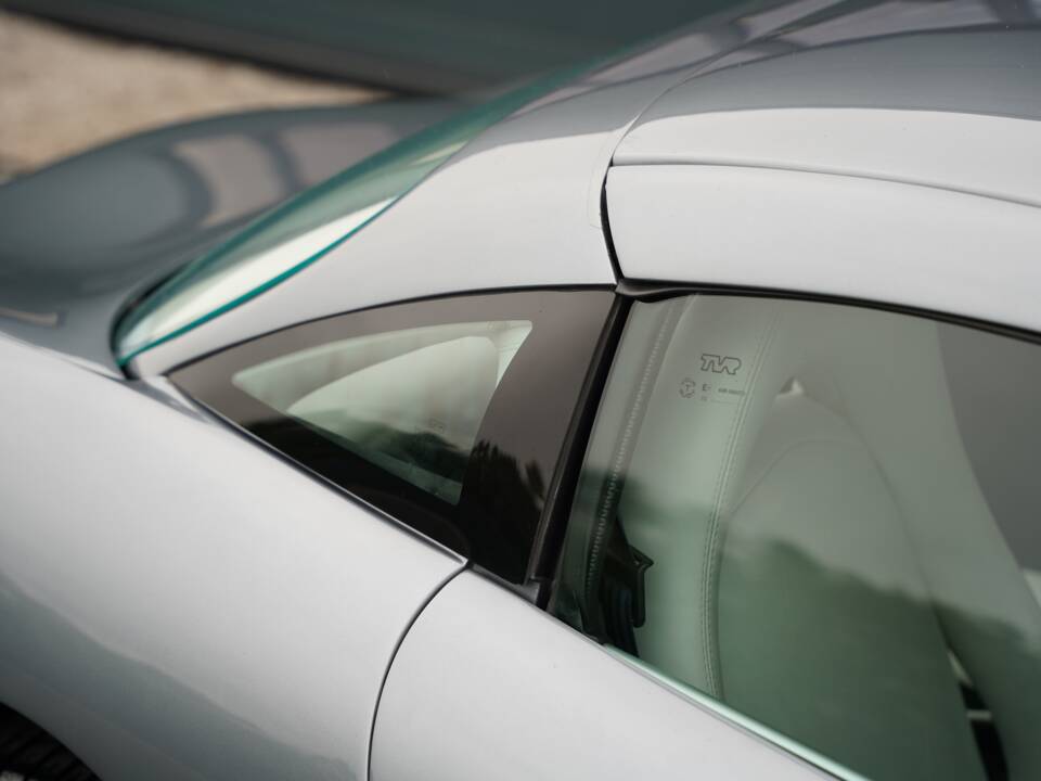 Imagen 45/50 de TVR Tuscan (2003)