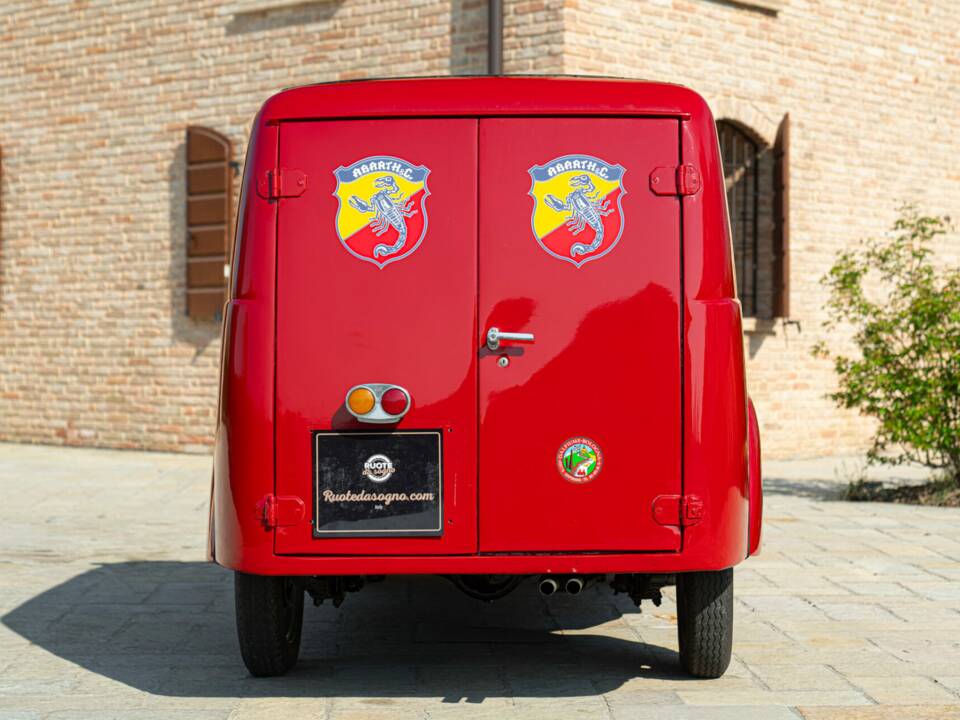 Bild 9/50 von FIAT 500 C Furgonato (1950)