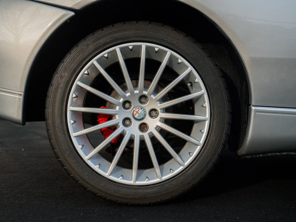 Immagine 19/46 di Alfa Romeo GTV 2.0 JTS (2003)