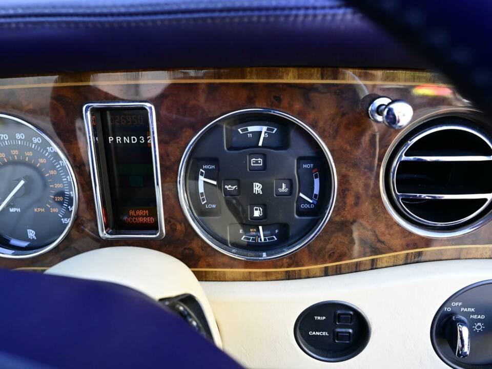Bild 34/50 von Rolls-Royce Corniche V (2000)