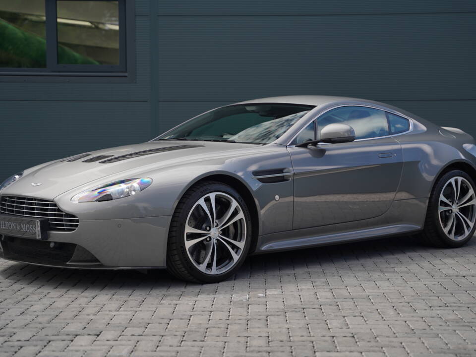 Imagen 6/50 de Aston Martin V12 Vantage (2012)