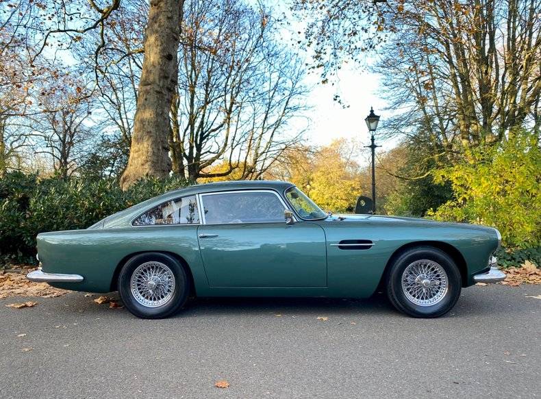 Afbeelding 4/50 van Aston Martin DB 4 (1963)