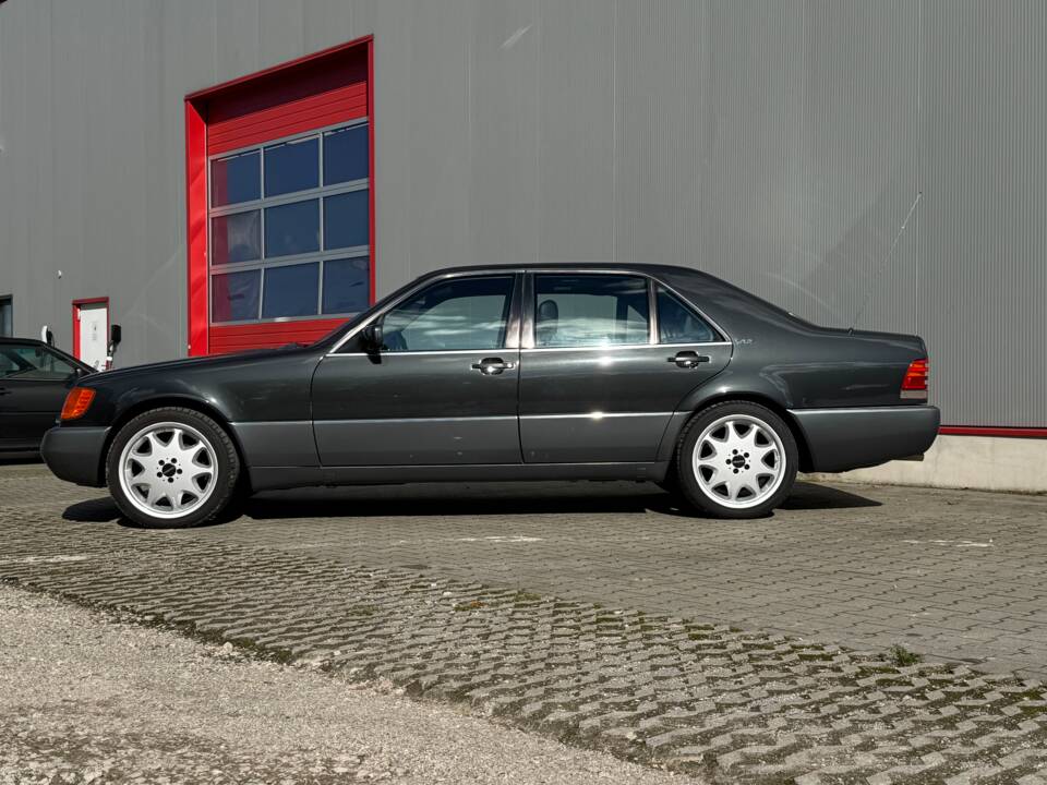 Bild 2/56 von Mercedes-Benz 600 SEL (1991)