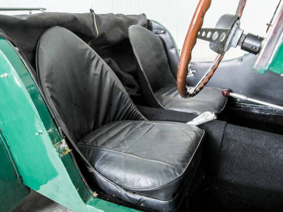 Image 16/50 of Morgan 4/4 Series I Special (1949)
