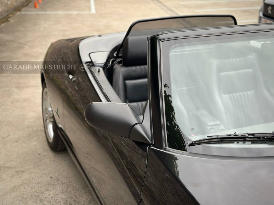Image 19/59 of Alfa Romeo Spider 2.0 JTS (2003)