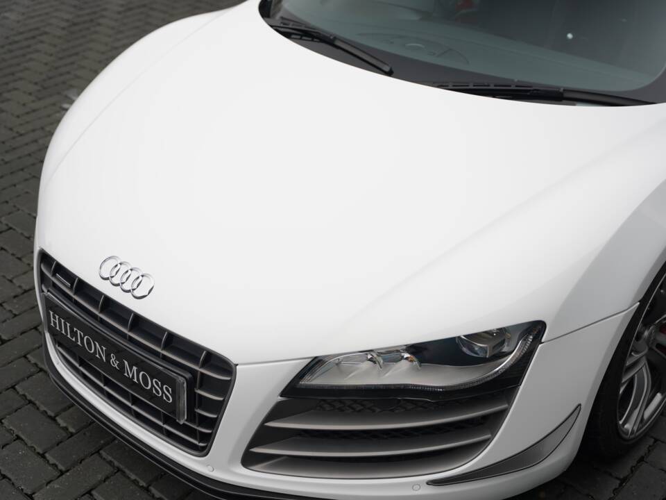 Bild 26/50 von Audi R8 GT (2011)