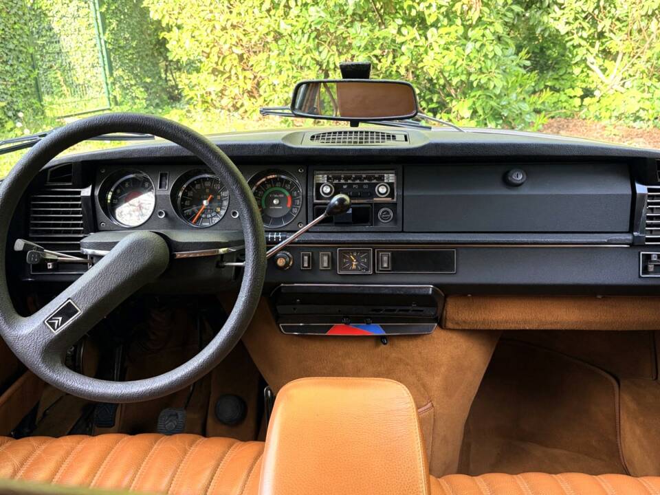 Imagen 2/12 de Citroën DS 23 Pallas (1975)