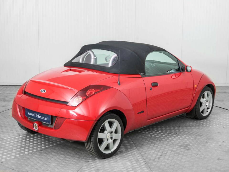 Bild 38/45 von Ford Streetka (2004)