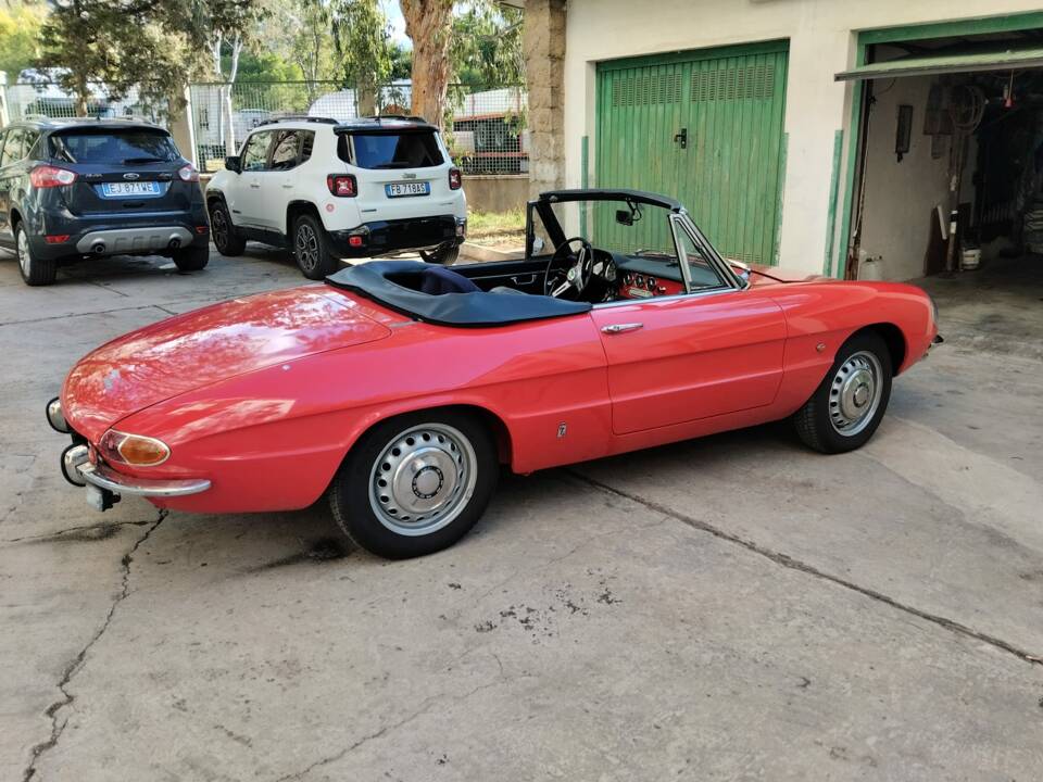 Imagen 3/9 de Alfa Romeo 1600 Spider Duetto (1966)