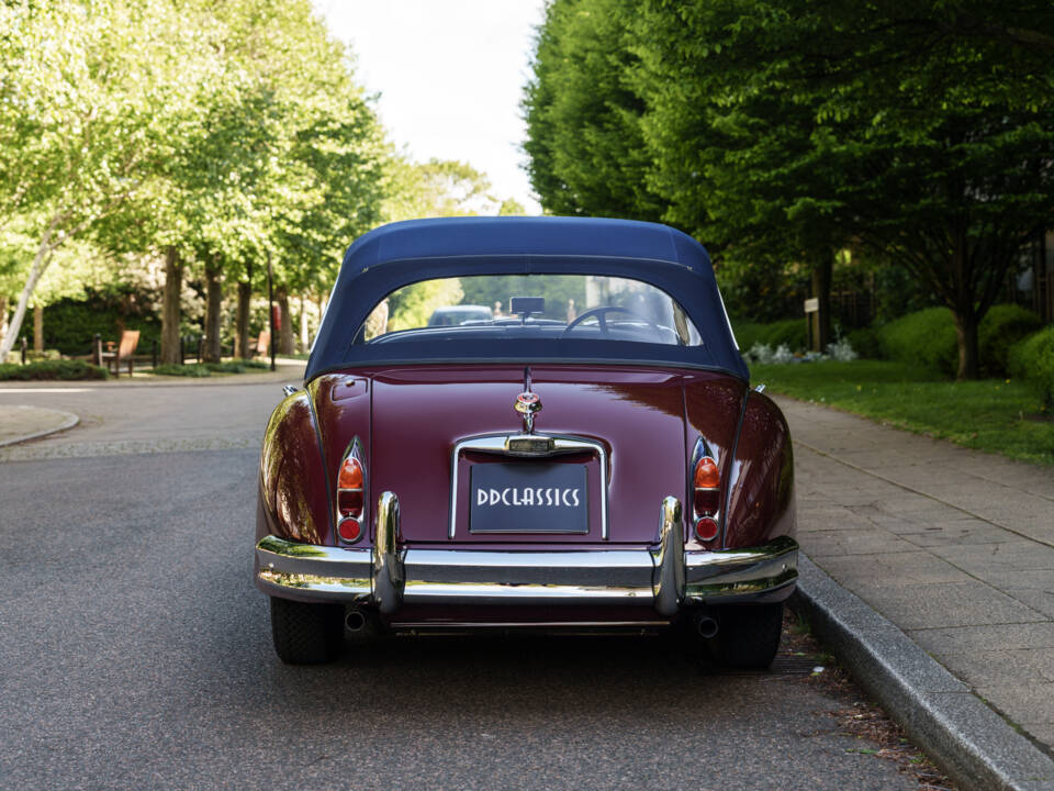 Imagen 9/23 de Jaguar XK 150 3.8 S DHC (1960)