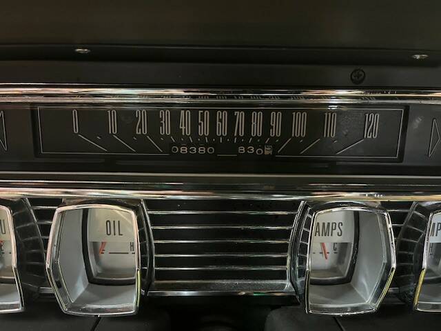 Bild 97/100 von Lincoln Continental Convertible (1965)