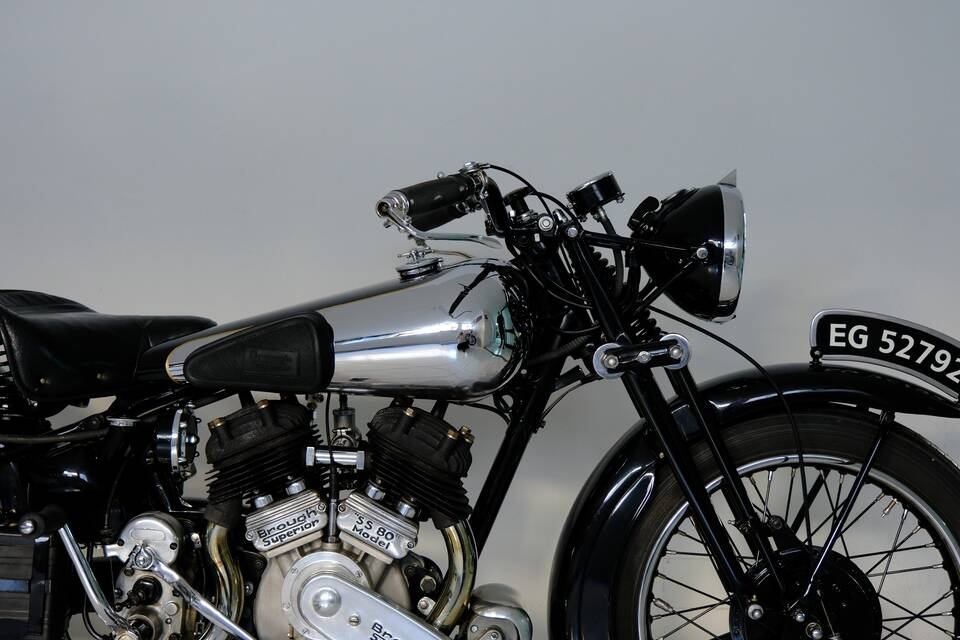 Immagine 3/89 di Brough-Superior SS 80 (1939)