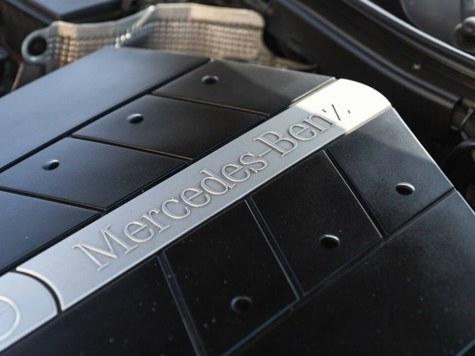 Image 42/50 de Mercedes-Benz SLK 320 (2001)